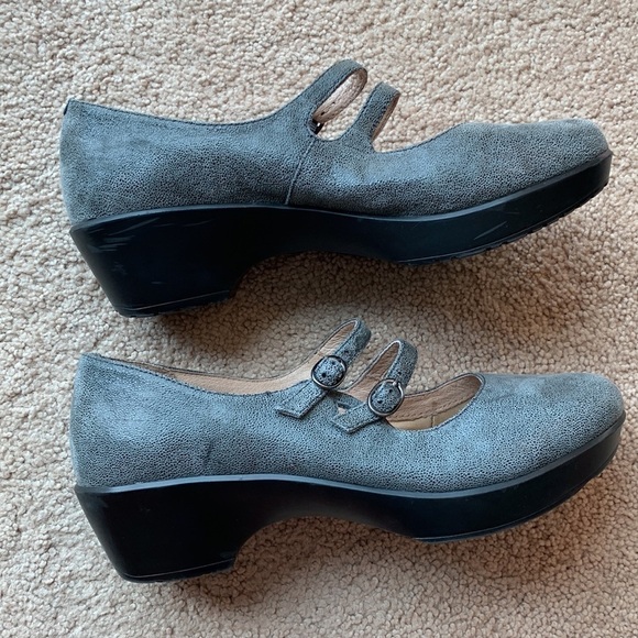 Dansko | Dansko Women's Josie Mary Jane Clogs - Picture 6 of 7